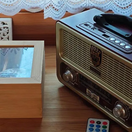 Daire Hollofeszek Vendeghaz *