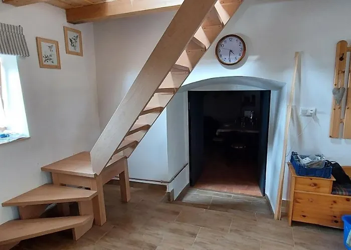 Hollofeszek Vendeghaz דירה