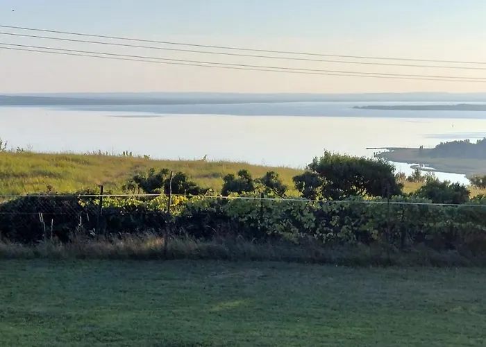 Hollofeszek Vendeghaz Daire *