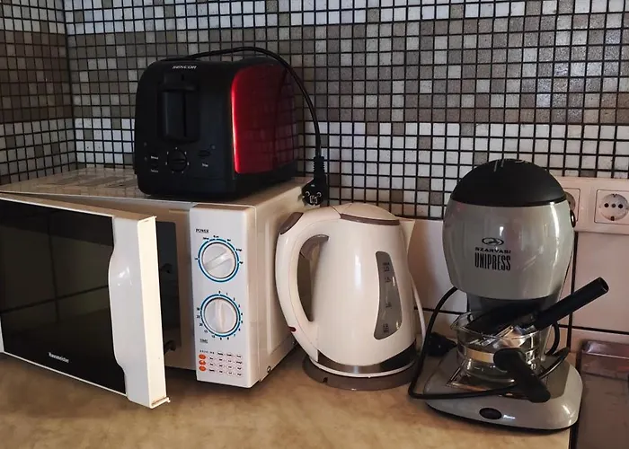 Hollofeszek Vendeghaz דירה